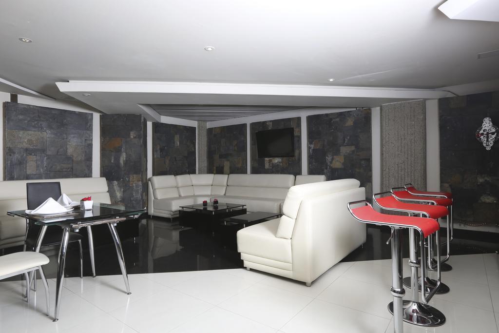 Hotel Suites 108 Bogotá Esterno foto