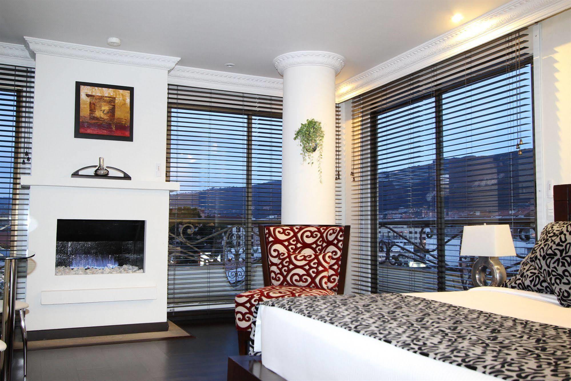 Hotel Suites 108 Bogotá Esterno foto